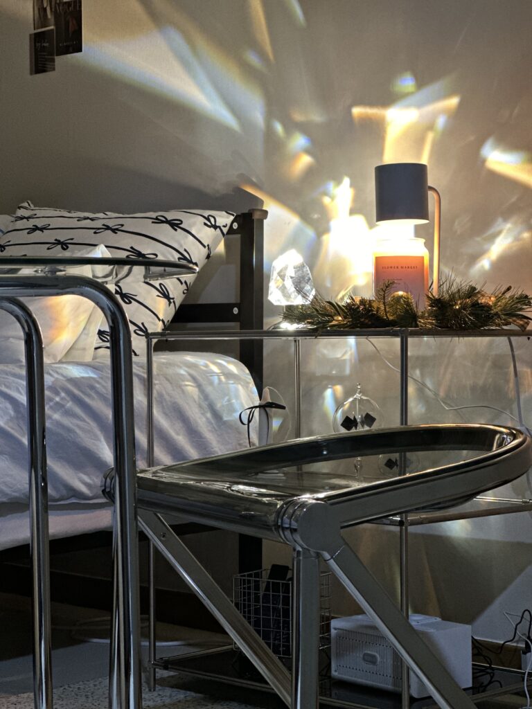 Airbnb bedroom design booking rates