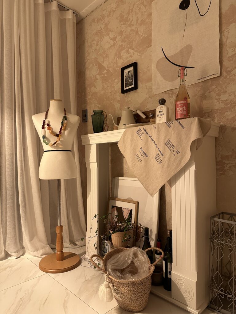 Airbnb living room design french